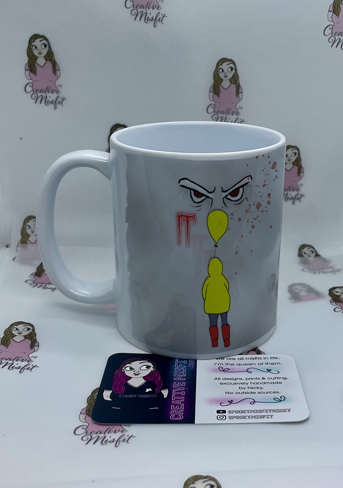 IT - You'll Float too Mug - Image 2