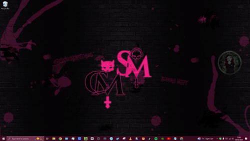 Creative/Spooky Misfit Logo Desktop Wallpaper